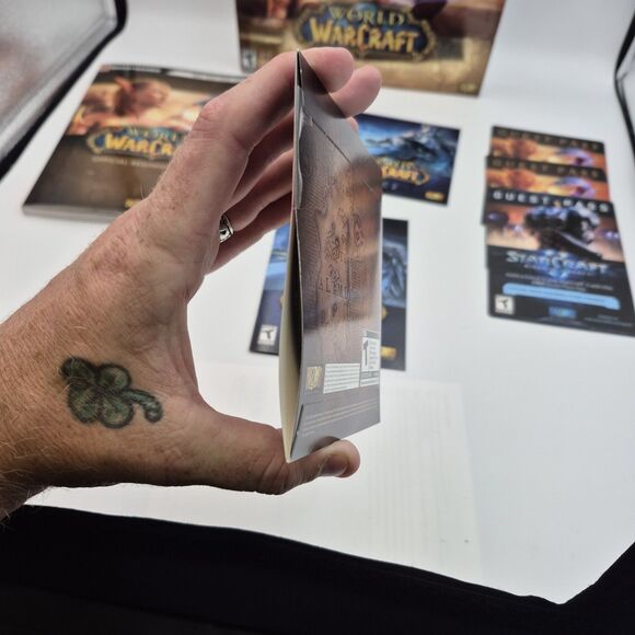 NEW World of Warcraft - Your Epic Quest Begins Here - PC MAC Game Set PC MAC - Picture 5 of 7